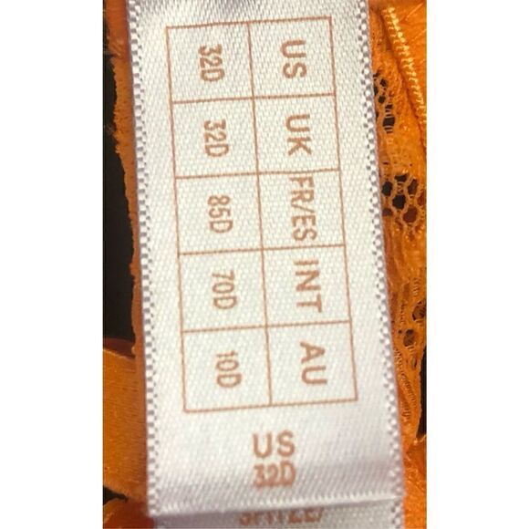 Savage X Fenty Bra Size 32C, 32D, 32DD, and 34A - Picture 7 of 10